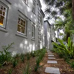 Mulwarree Avenue Apartments By Urban Rest
